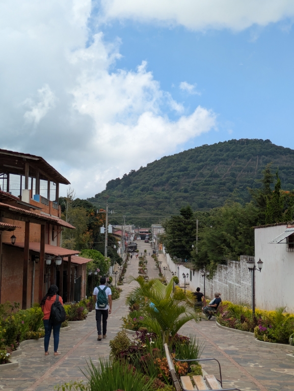 Street in Apaneca, Ruta De Las Flores